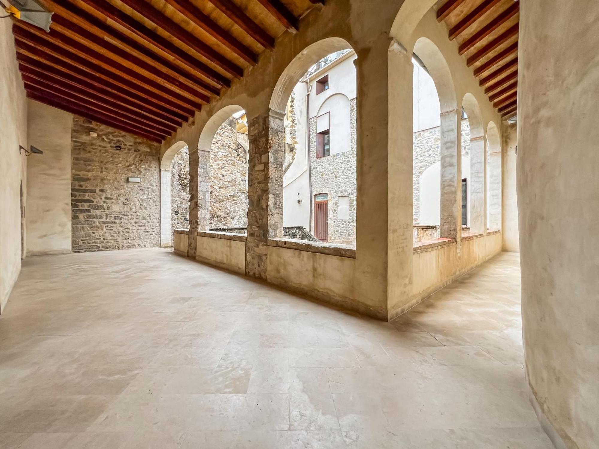 Besalú 11 Moderno apartamento con AC en la plaza Exterior foto